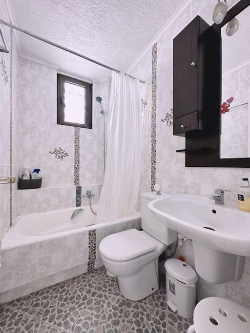 Glyfada Grand Residence Athén Kültér fotó